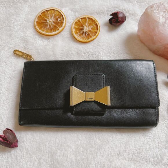 Chloe Wallet Black Leather Gold Bow Bobbie Zip Around Continental Lambskin